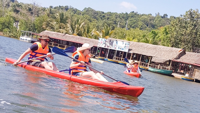 THAM QUAN BẮC ĐẢO