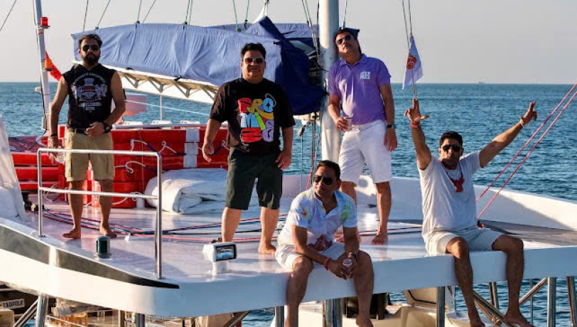 TRẢI NGHIỆM DU THUYỀN CỰC SANG TẠI PHÚ QUỐC